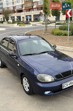 Седан Daewoo Lanos 2004 в Умані