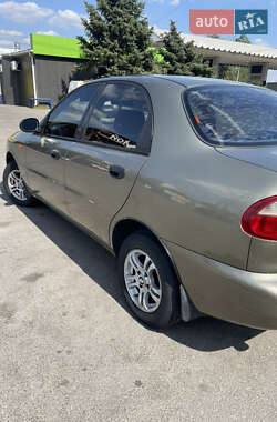 Седан Daewoo Lanos 2004 в 