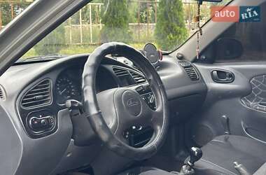 Седан Daewoo Lanos 2002 в 