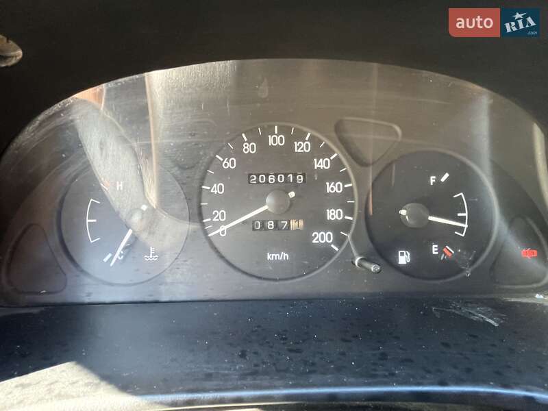 Седан Daewoo Lanos 1998 в Ивано-Франковске фото 12 Седан Daewoo Lanos 1998 в Ивано-Франковске