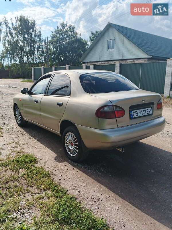 Седан Daewoo Lanos 2007 в Носовке