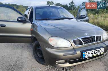 Седан Daewoo Lanos 2004 в Житомире