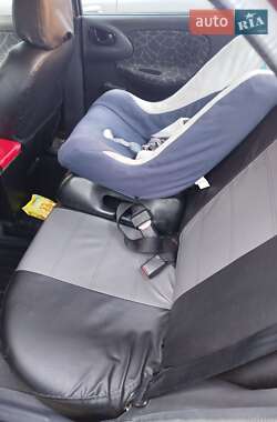 Седан Daewoo Lanos 2002 в 