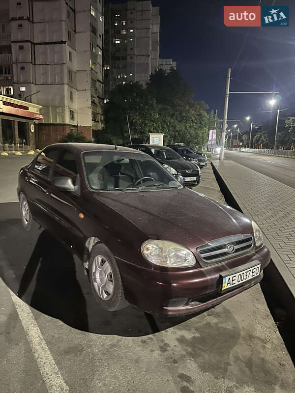 Daewoo Lanos 2011