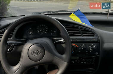 Седан Daewoo Lanos 1998 в 