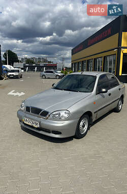 Седан Daewoo Lanos 2006 в Киеве