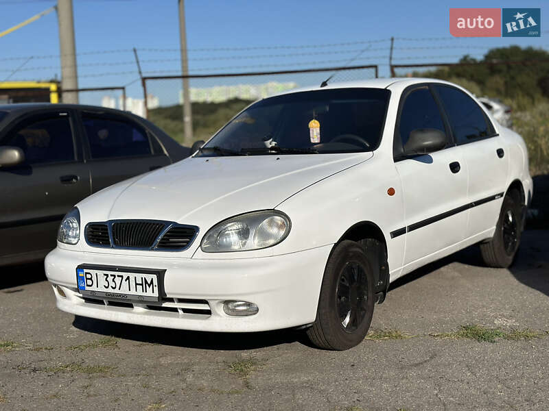 Седан Daewoo Lanos 2010 в 