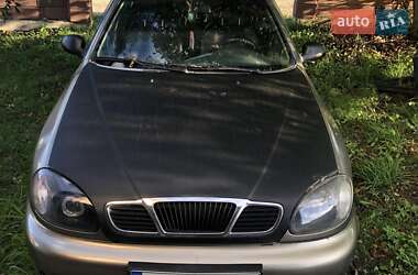 Седан Daewoo Lanos 2004 в 