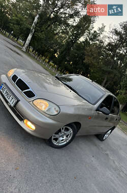 Седан Daewoo Lanos 2004 в Павлограді