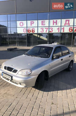 Седан Daewoo Lanos 2002 в 