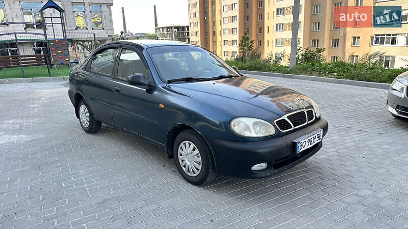 Седан Daewoo Lanos 1998 в 