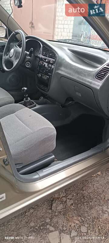 Седан Daewoo Lanos 2005 в Харкові