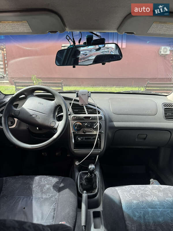 Хэтчбек Daewoo Lanos 2000 в Киеве фото 5 Хэтчбек Daewoo Lanos 2000 в Киеве
