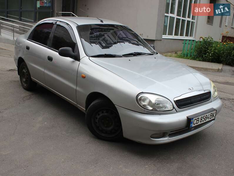 Седан Daewoo Lanos 2009 в 