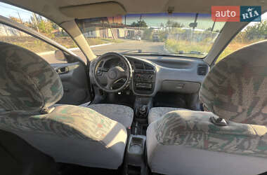 Седан Daewoo Lanos 2004 в 