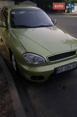 Хэтчбек Daewoo Lanos 2003 в Днепре