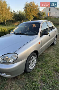 Седан Daewoo Lanos 2008 в 