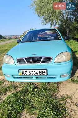 Седан Daewoo Lanos 1998 в 