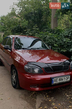 Седан Daewoo Lanos 2004 в Кривому Розі