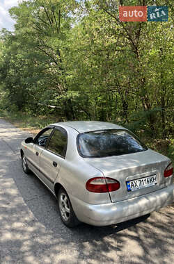 Седан Daewoo Lanos 2004 в 