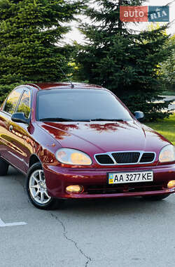 Седан Daewoo Lanos 2006 в Киеве