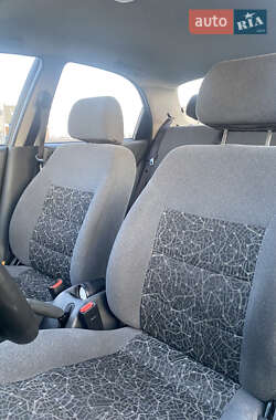 Седан Daewoo Lanos 2008 в Киеве