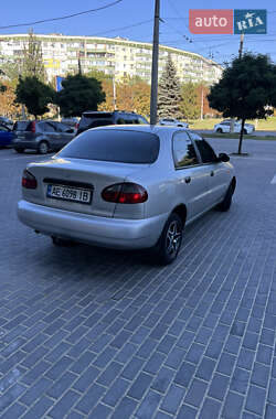 Седан Daewoo Lanos 2003 в 