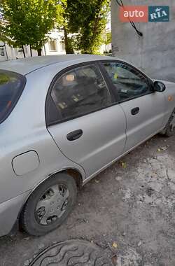 Седан Daewoo Lanos 2005 в Дубно