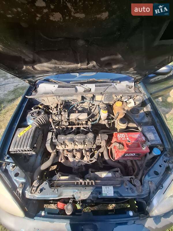 Седан Daewoo Lanos 2002 в Борисполе фото 6 Седан Daewoo Lanos 2002 в Борисполе