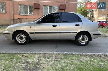 Седан Daewoo Lanos 2002 в 