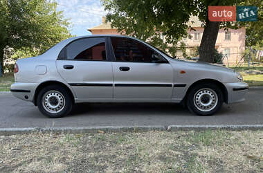 Седан Daewoo Lanos 2002 в 