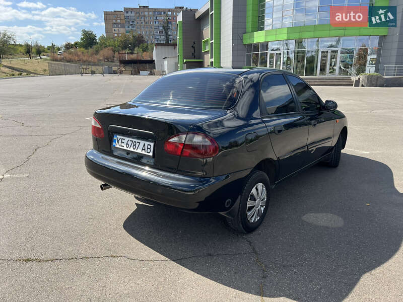 Седан Daewoo Lanos 2009 в Кривом Роге