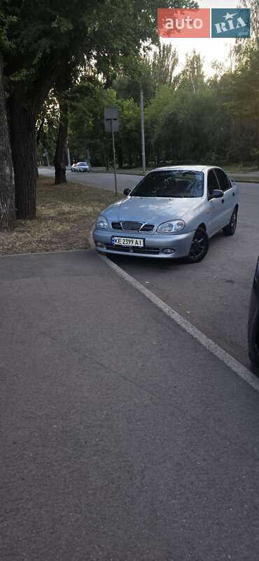 Седан Daewoo Lanos 2005 в Кривом Роге