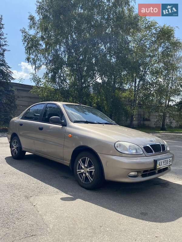 Седан Daewoo Lanos 2008 в Харкові