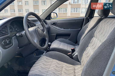 Хэтчбек Daewoo Lanos 2012 в 