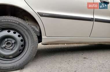 Седан Daewoo Lanos 2003 в 