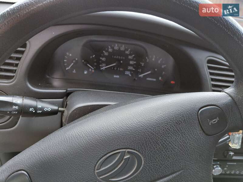 Седан Daewoo Lanos 2006 в Малині
