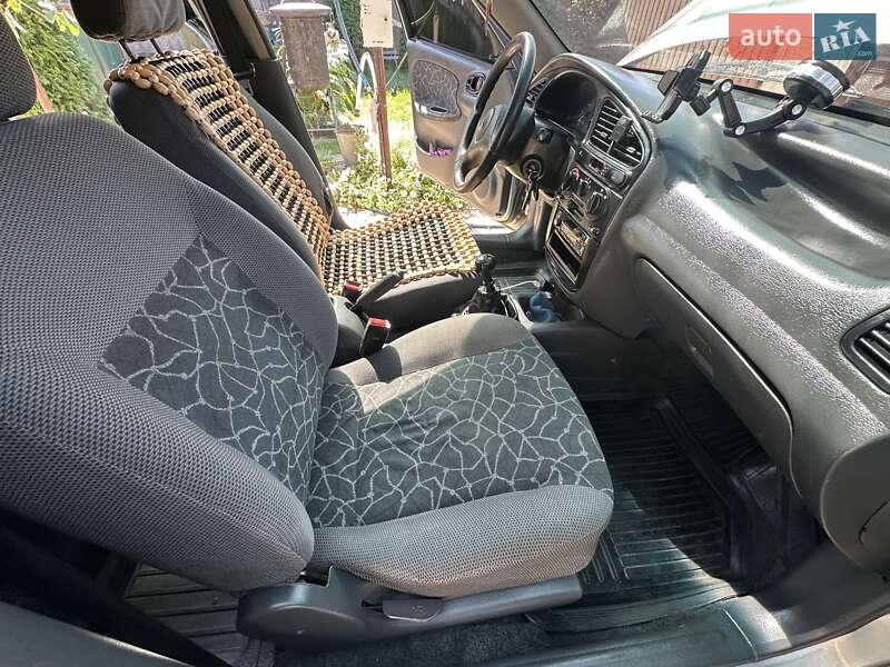 Седан Daewoo Lanos 2003 в Болграде фото 4 Седан Daewoo Lanos 2003 в Болграде