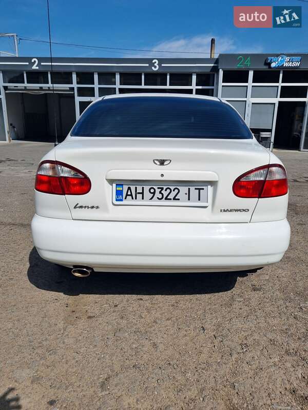 Седан Daewoo Lanos 2001 в Краматорську