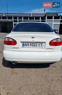 Седан Daewoo Lanos 2001 в 