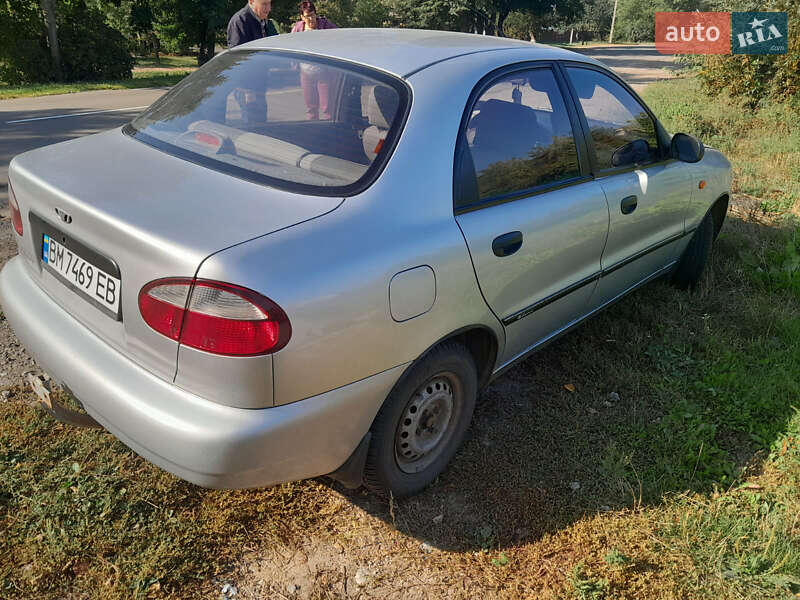 Седан Daewoo Lanos 2008 в Ромнах