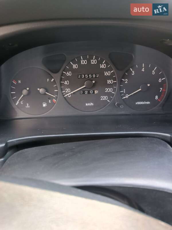 Седан Daewoo Lanos 2002 в Бережанах