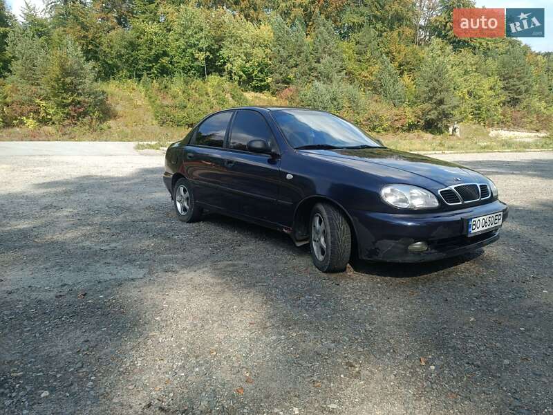 Седан Daewoo Lanos 2002 в Бережанах