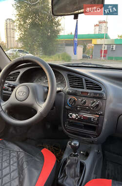 Седан Daewoo Lanos 2001 в 