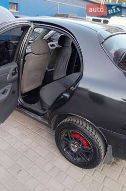 Седан Daewoo Lanos 2010 в 