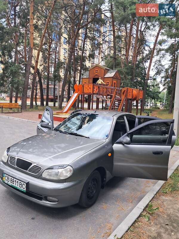 Седан Daewoo Lanos 2008 в Чернігові