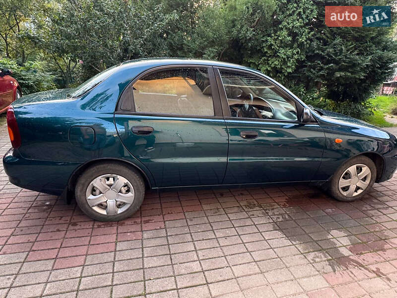 Седан Daewoo Lanos 2006 в Львове
