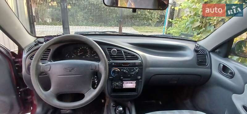Хетчбек Daewoo Lanos 1999 в Львові