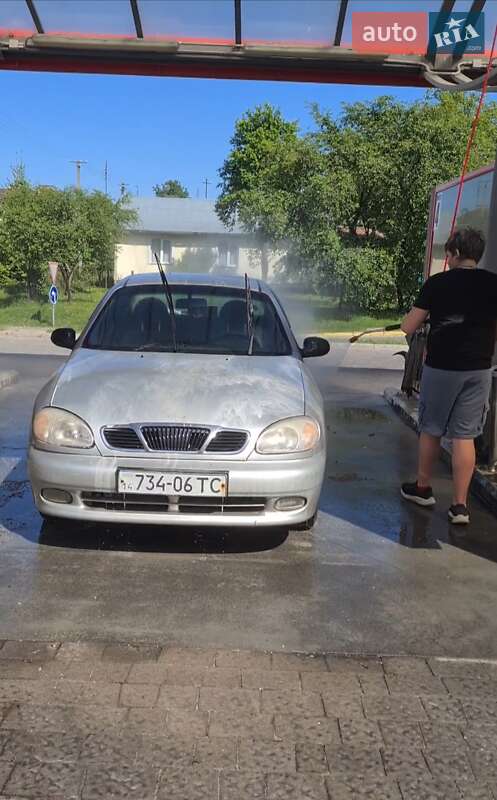 Седан Daewoo Lanos 2005 в Львові