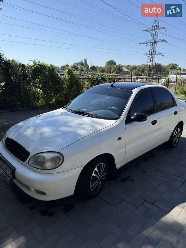 Седан Daewoo Lanos 2005 в Днепре